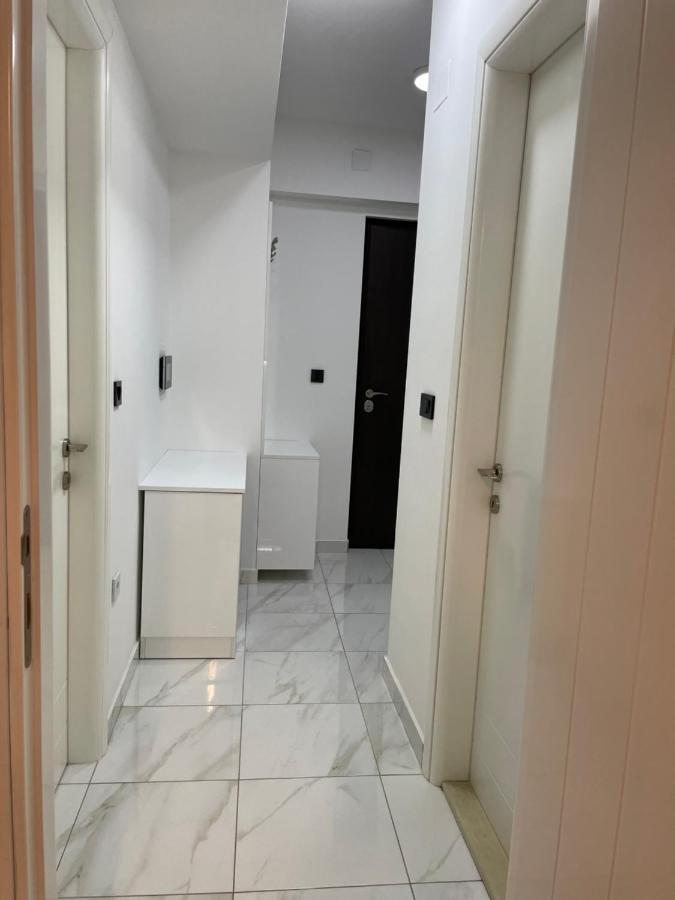 Luka Apartments Flatiron สโกเปีย ภายนอก รูปภาพ