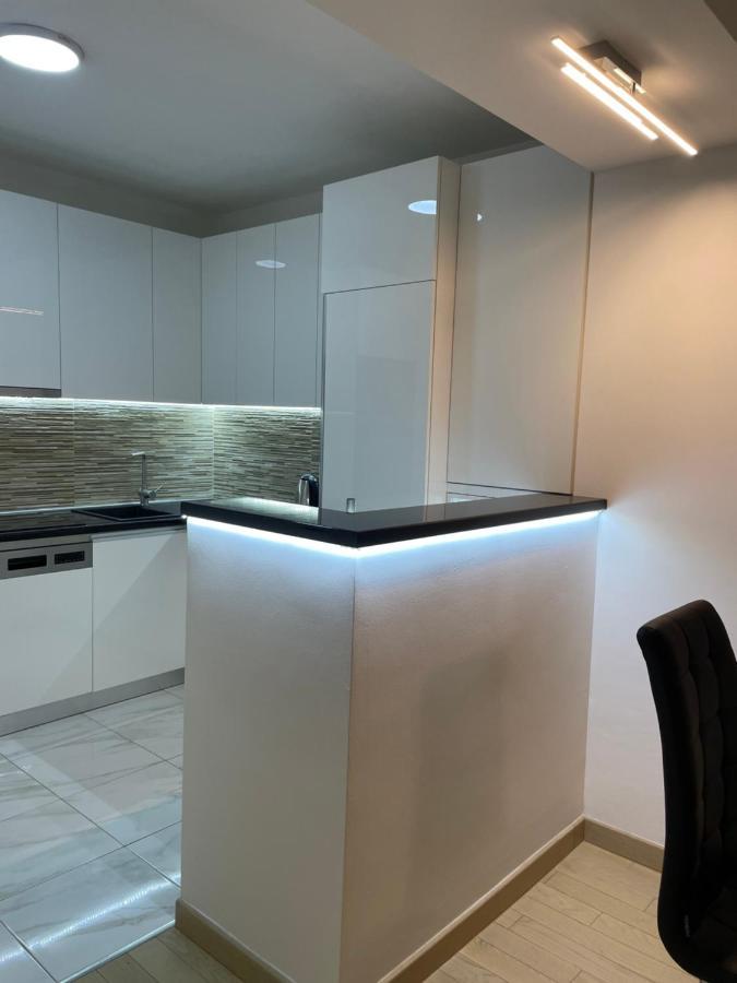 Luka Apartments Flatiron สโกเปีย ภายนอก รูปภาพ